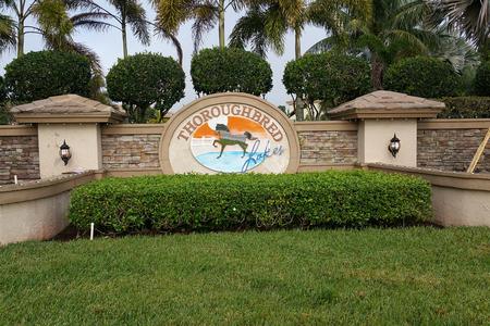 Thoroughbred Lakes Estates, Lake Worth, FL Homes for Sale