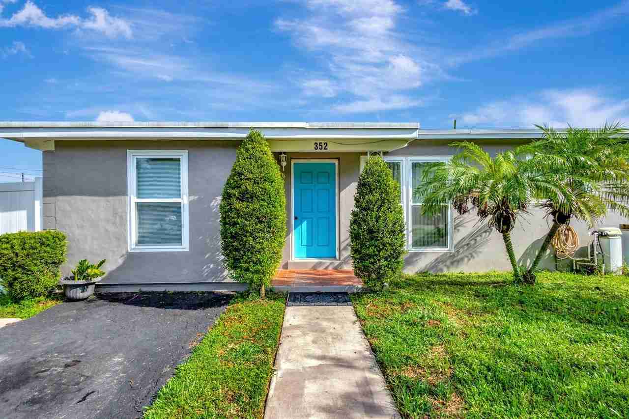 Your Perfect Palm Springs FL Home Awaits