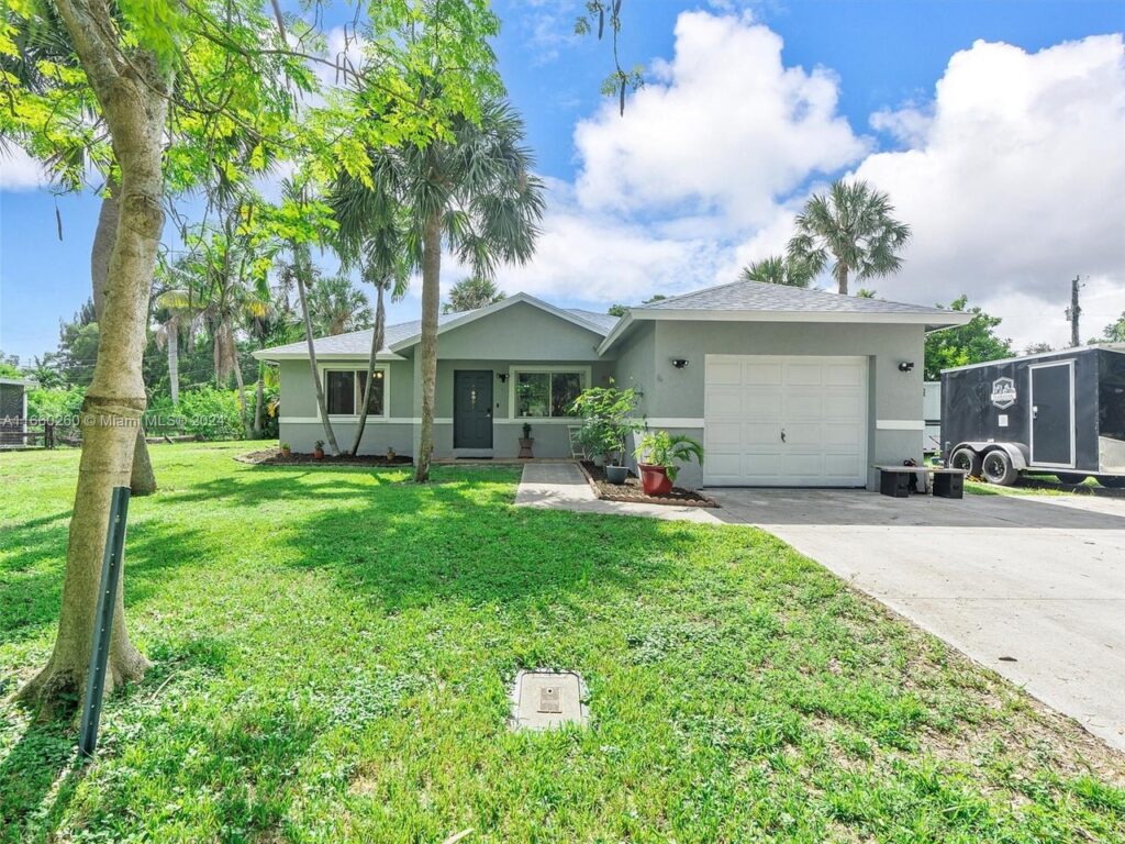 Broadview Park FL Homes