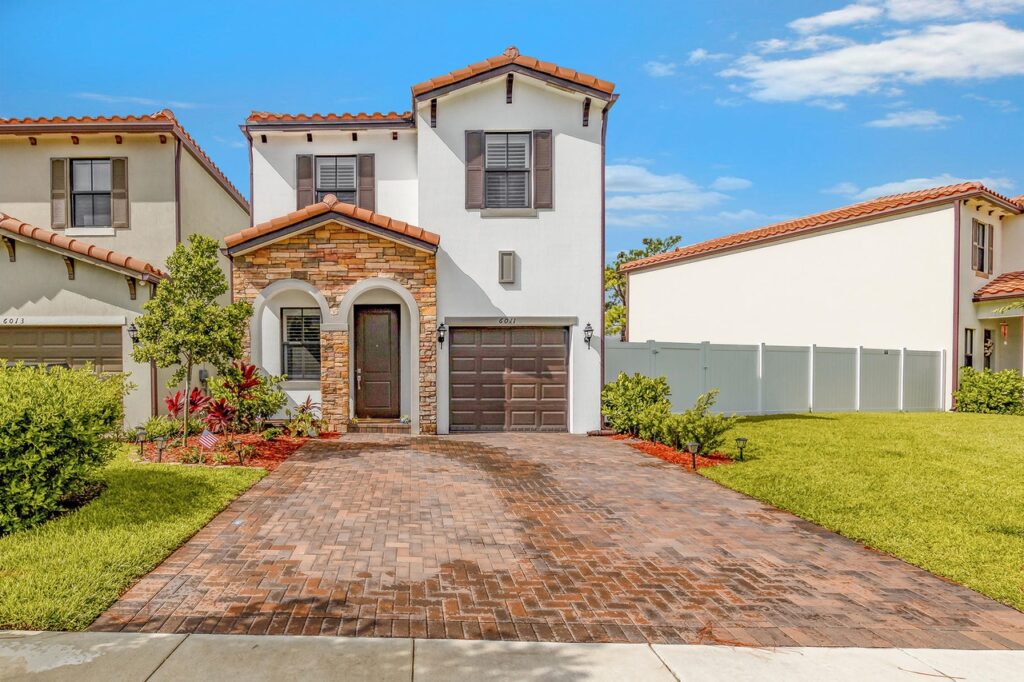 Arbor Parc In Palm Beach Gardens